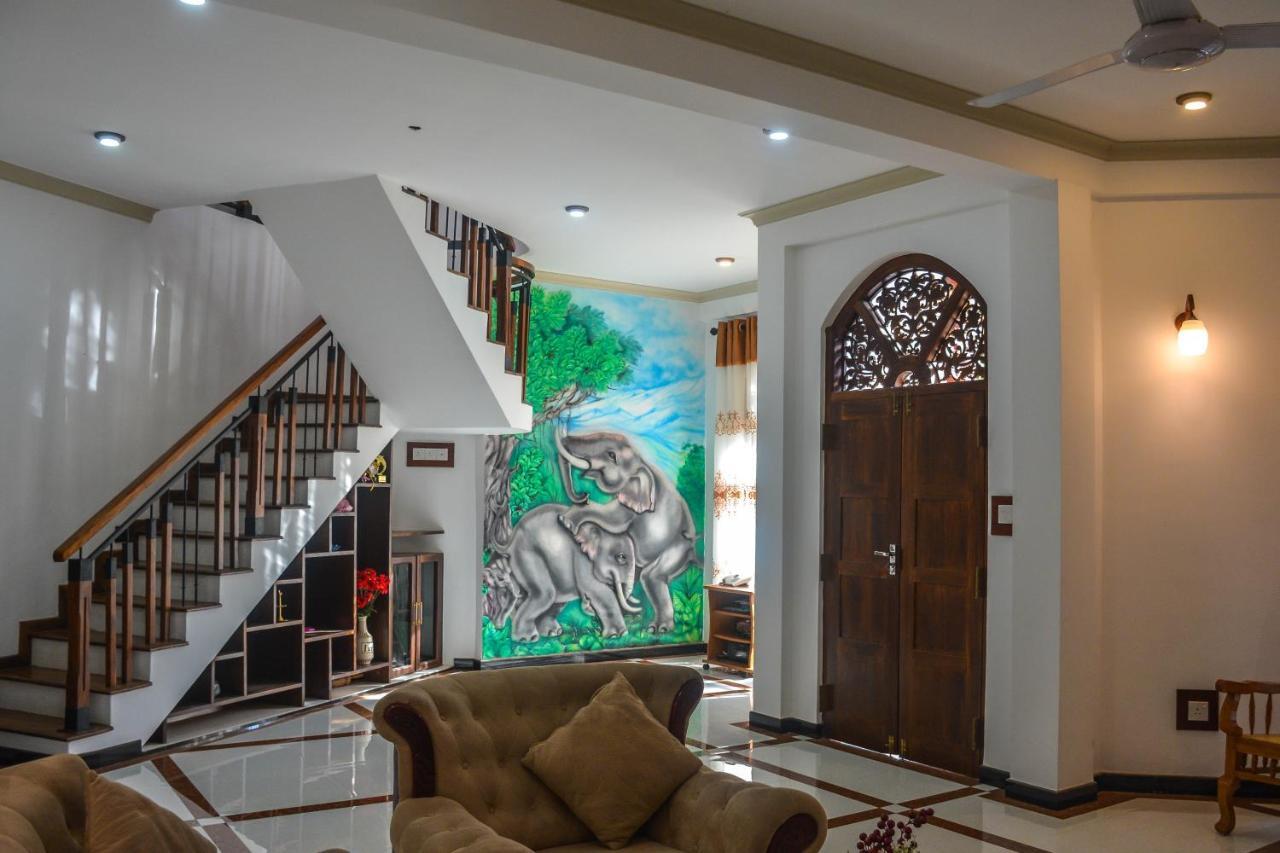 טנגלה Janu Homestay מראה חיצוני תמונה